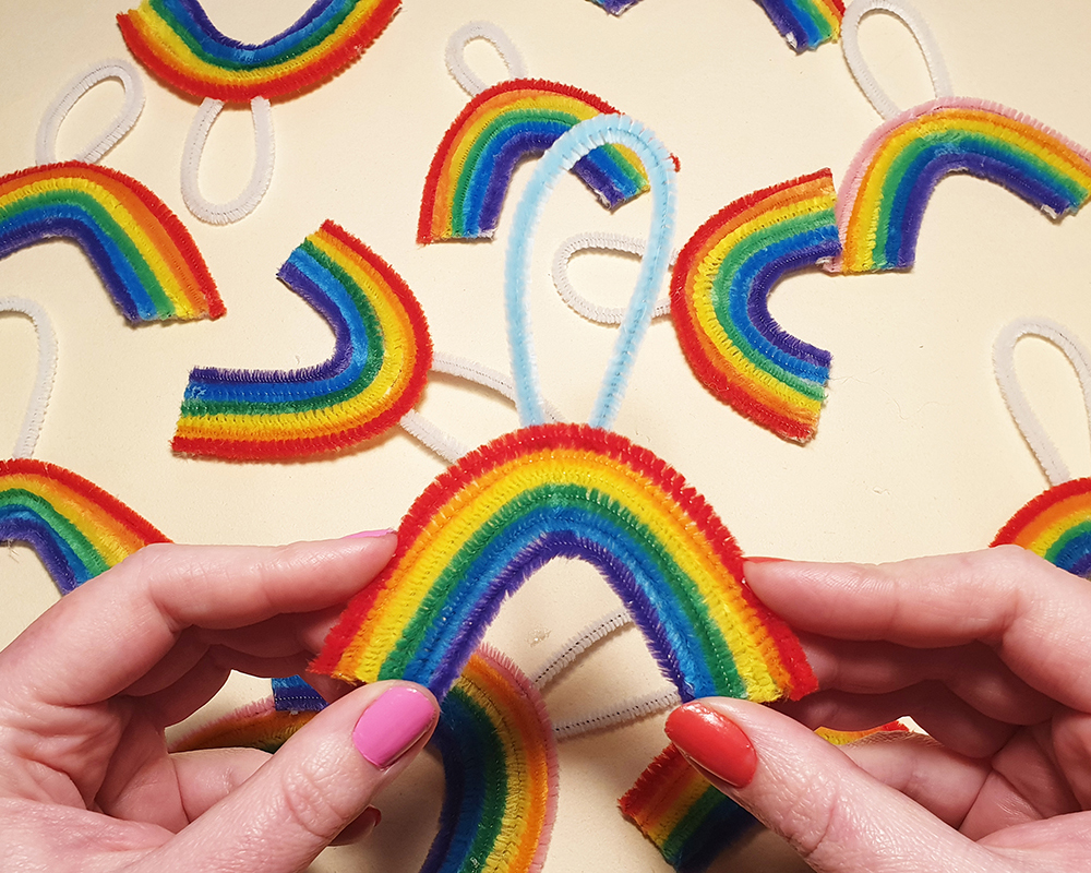 Pipe cleaner rainbow decorations